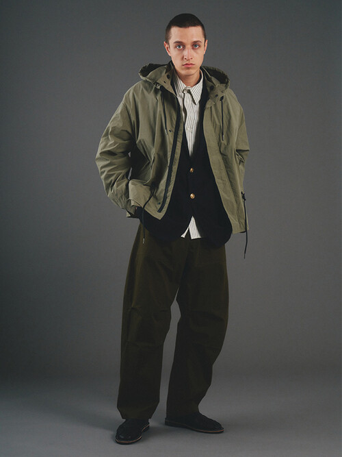 Cropped Fishtail Shield (Olive)