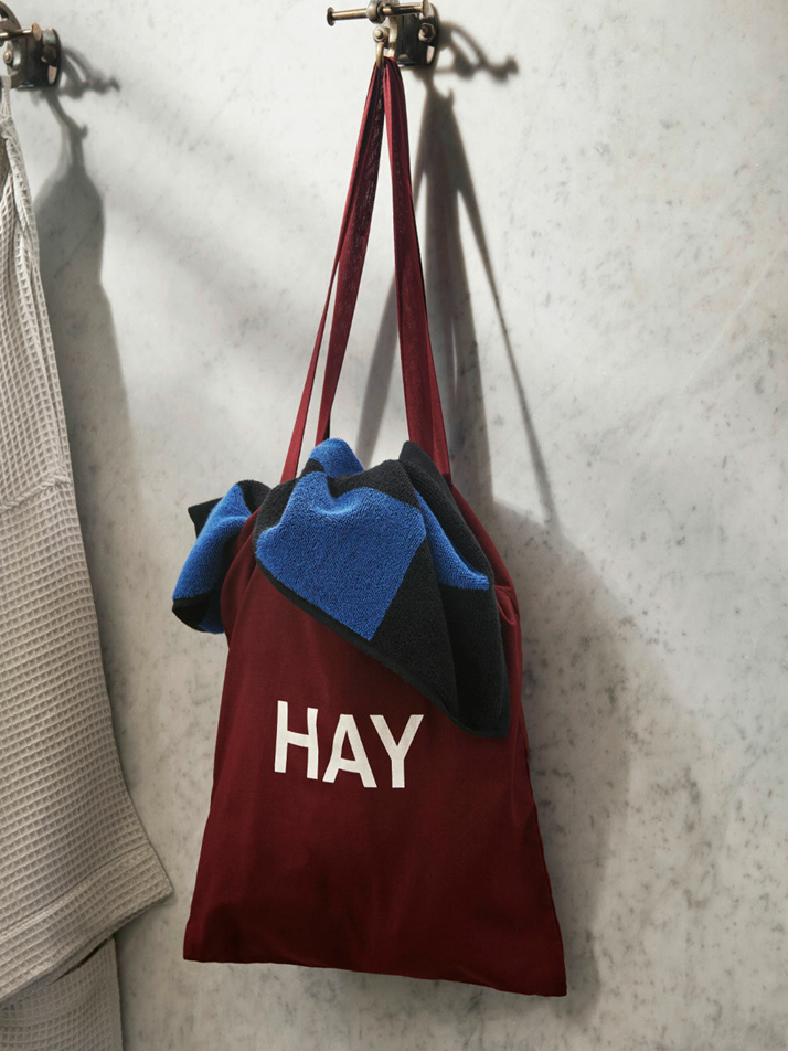 HAY Tote Bag Burgundy